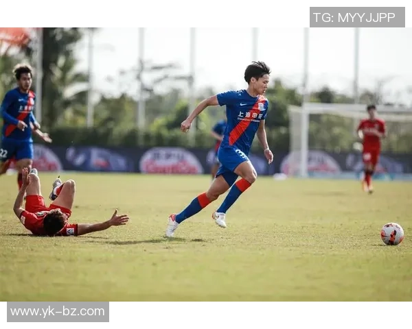 上海足球队的奋斗历程与荣耀追寻的真实纪实