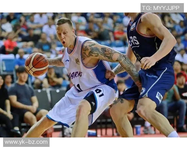 南京攀岩队战术解析：盯防打法的优势与应用探讨